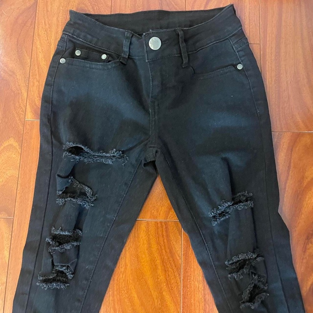 U•W•J black skinny jeans